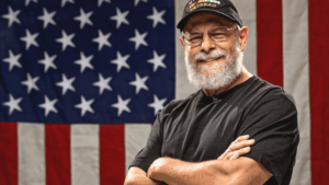 Transition Smoothly Into Civilian Life – Find a Truck Driving Job